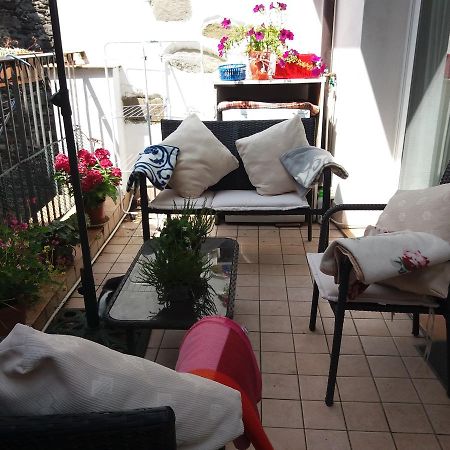 Casa Med Holiday Home Isolabona Екстер'єр фото