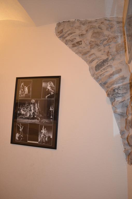 Casa Med Holiday Home Isolabona Екстер'єр фото